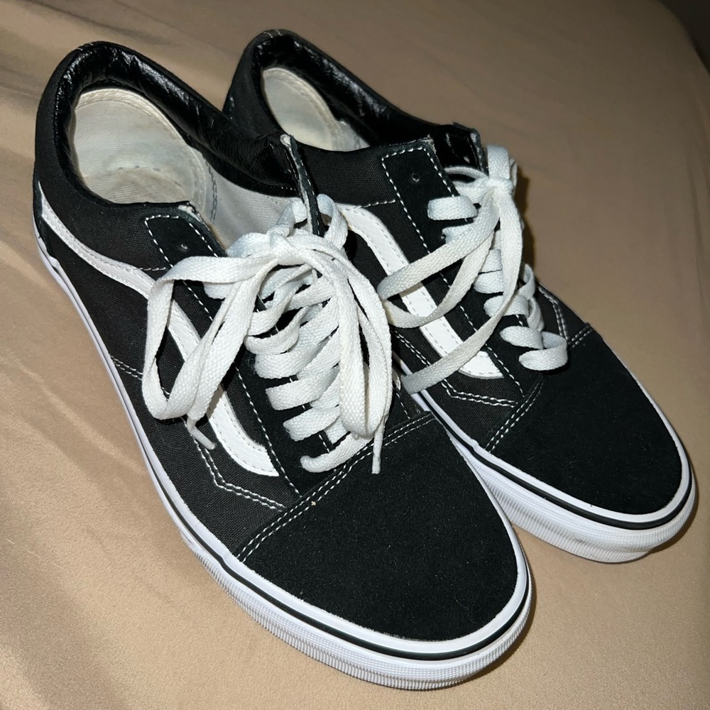 Black Vans